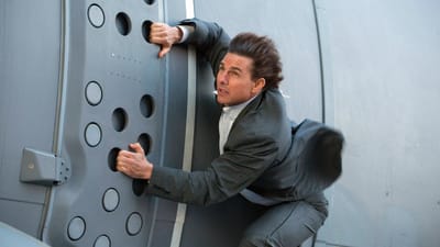 Is Tom Cruise lying about doing his own stunts?